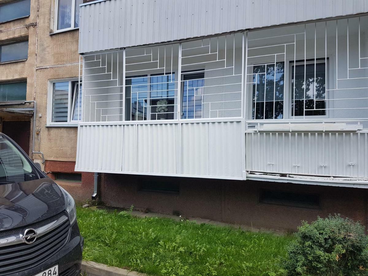 J&E Neries Apartment Kaunas Esterno foto